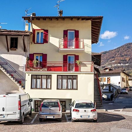 Апартаменты Balconi Rossi Borgo Valsugana Экстерьер фото